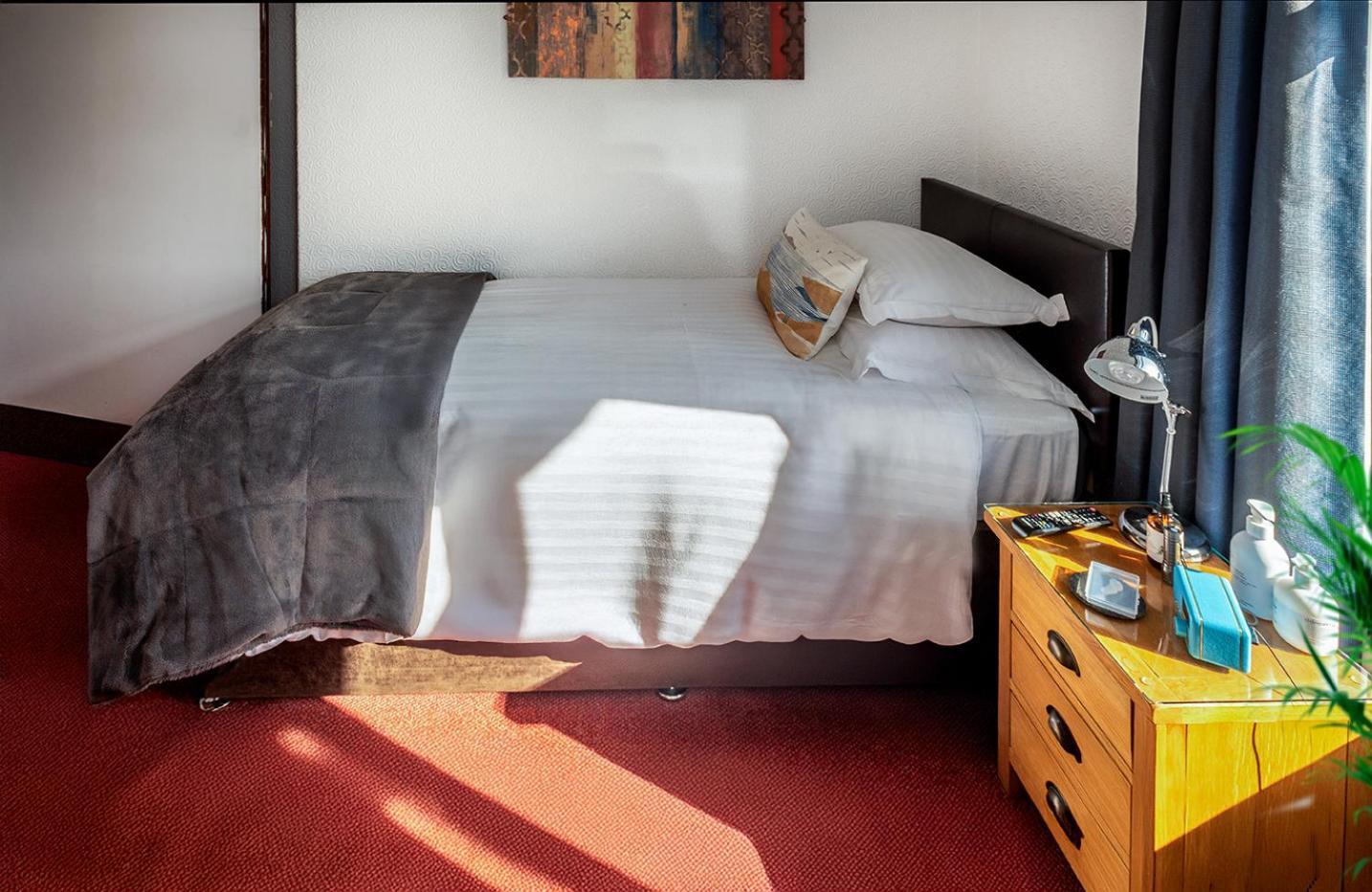 Guest house The Broadwater