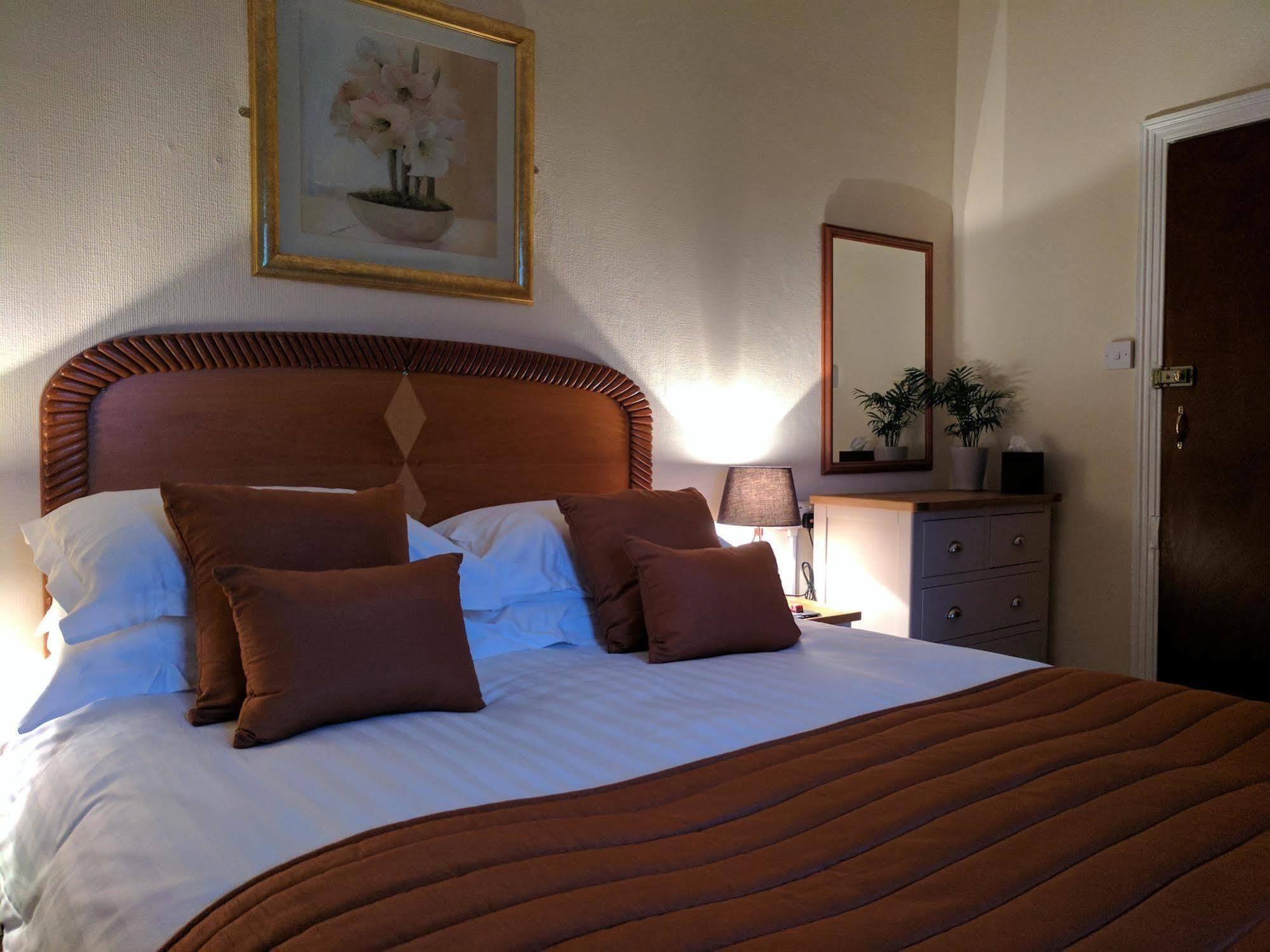The Broadwater Guest house